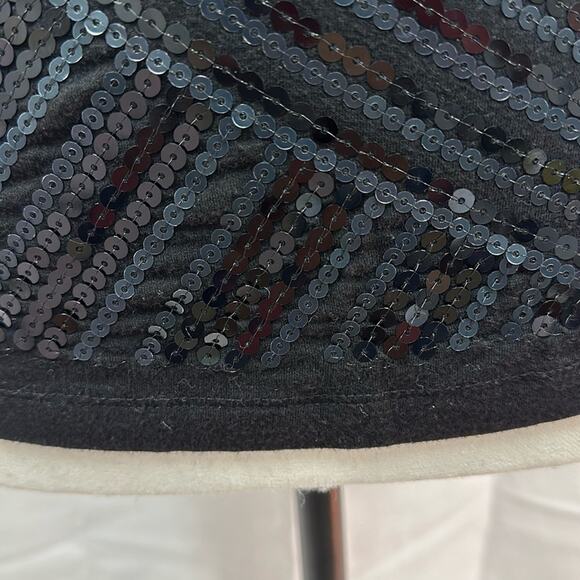 Calvin Klein Sequin Design Tank Top - Size Small - Picture 3 of 10